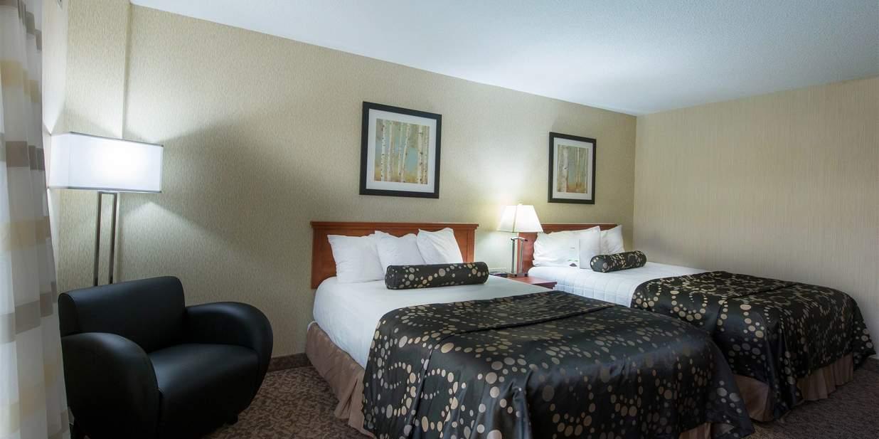 Clarion Hotel & Suites Brandon Exterior foto